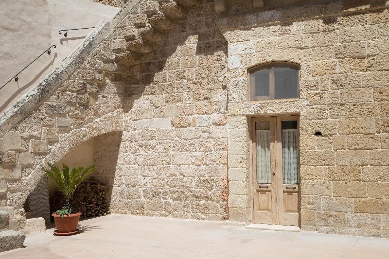 Historia- Dimore Corte Chiesa Corigliano dʼOtranto Kültér fotó