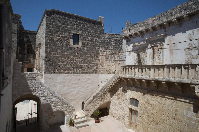 Historia- Dimore Corte Chiesa Corigliano dʼOtranto Kültér fotó