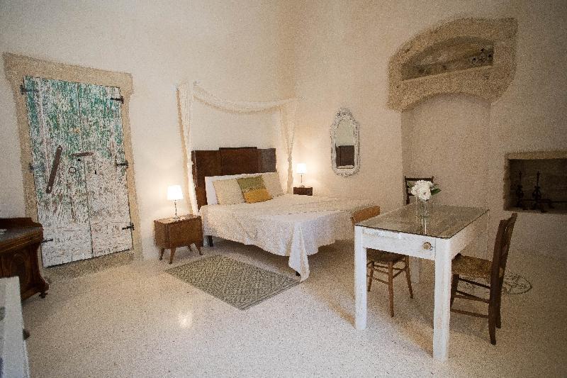 Historia- Dimore Corte Chiesa Corigliano dʼOtranto Kültér fotó