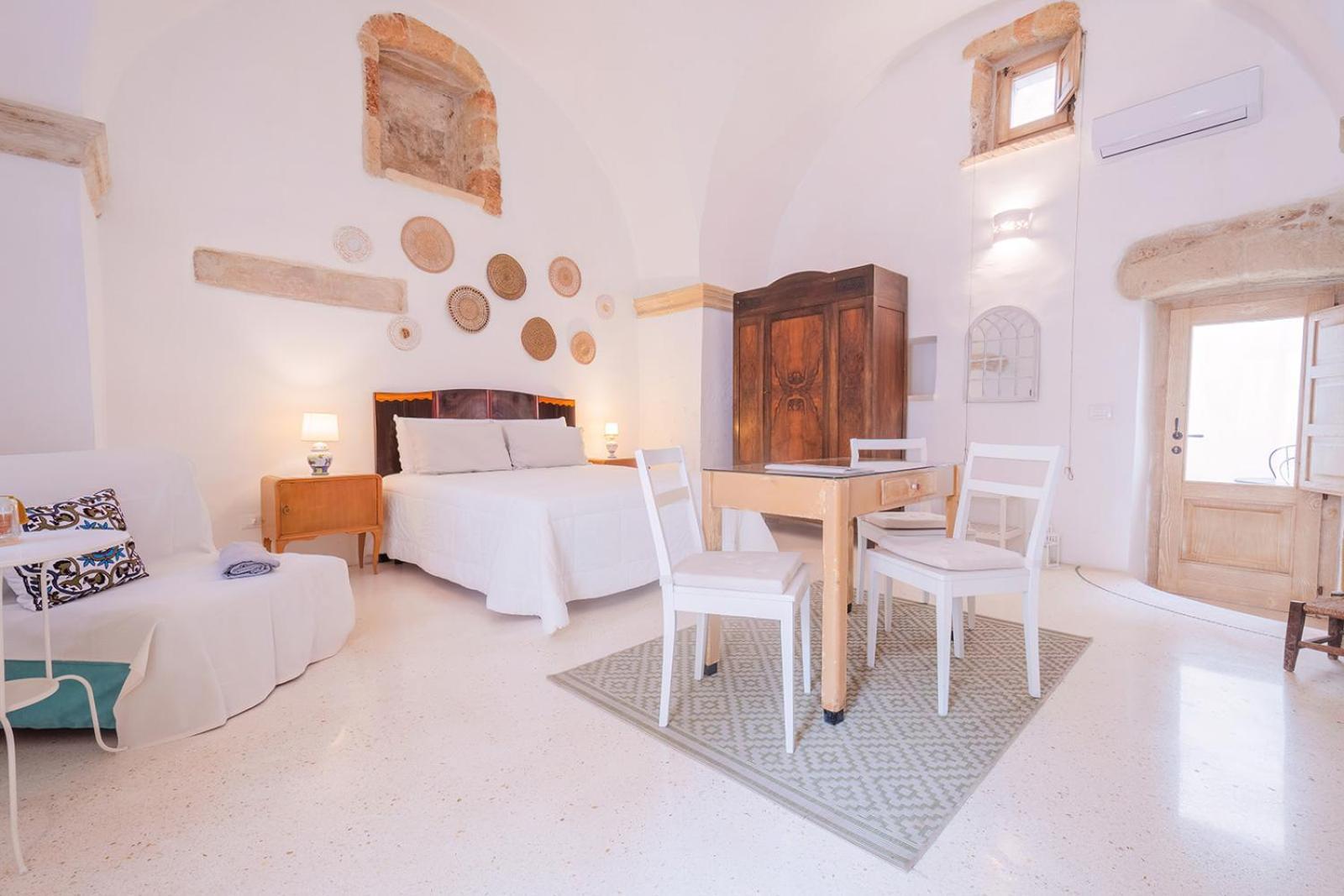 Historia- Dimore Corte Chiesa Corigliano dʼOtranto Kültér fotó