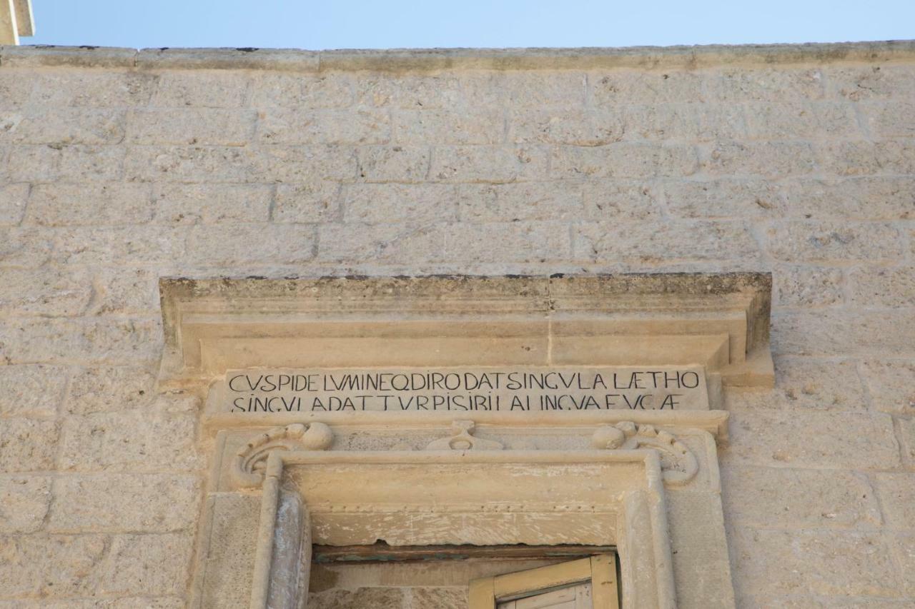 Historia- Dimore Corte Chiesa Corigliano dʼOtranto Kültér fotó