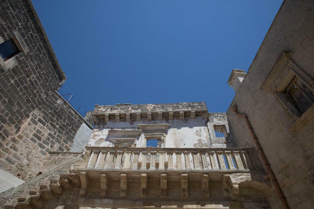 Historia- Dimore Corte Chiesa Corigliano dʼOtranto Kültér fotó